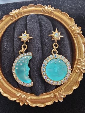Kirks Folly Moon Face Earrings